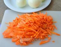 Тушеный минтай с морковью и луком: особенности приготовления, рецепты и отзывы